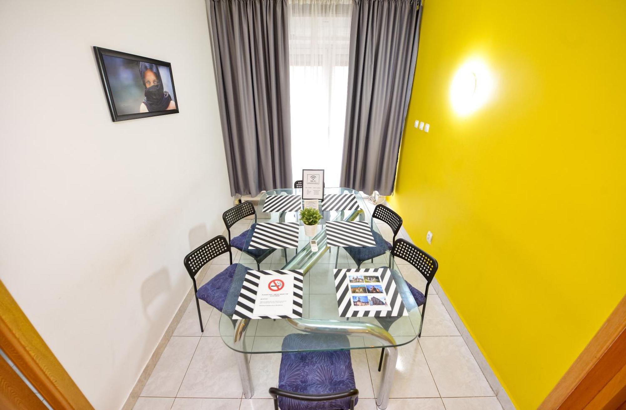 Bucharest City Center Suites Kültér fotó